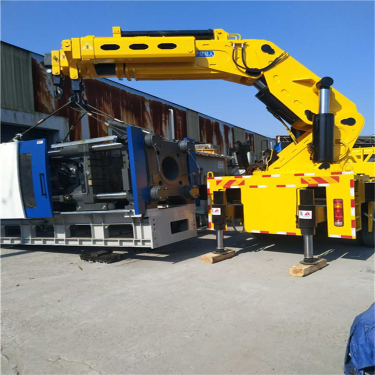 南圣镇 大吨位折臂吊出租费用解析：一小时租赁多少钱