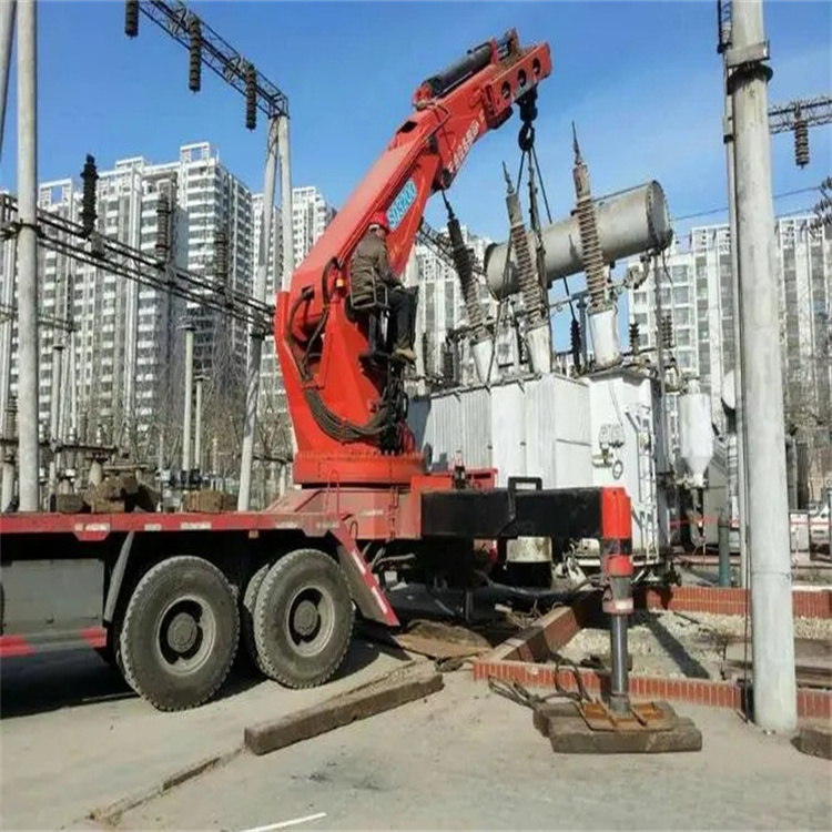 南圣镇就近吊车出租|工地厂房吊装设备租赁|24小时高效响应