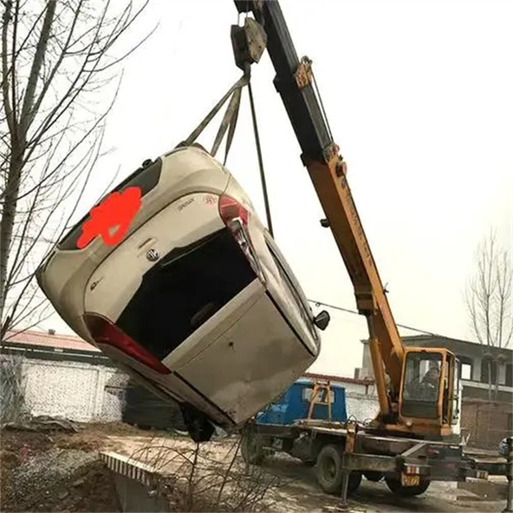 南圣镇随时待命，吊车24小时道路救援服务全解析